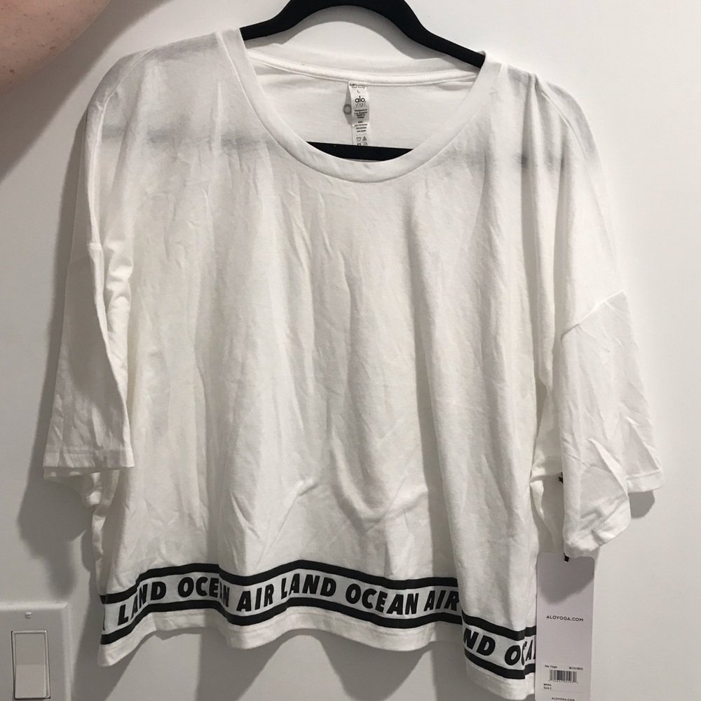 ALO Yoga Air Land Ocean shirt